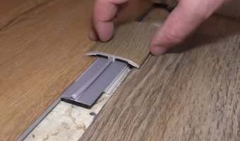 Vinyl Floor Molding-Reducer